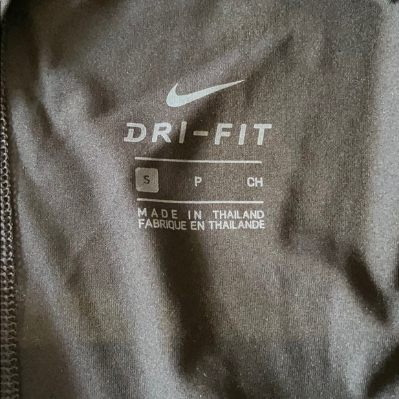 Nike Dri-Fit Tank Top (Size Small) - Picture 3 of 3